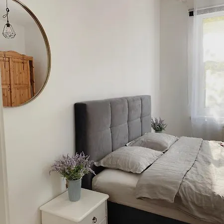 Luxurious 68m2 2br 3-room River View In The Heart Of * Παρνού